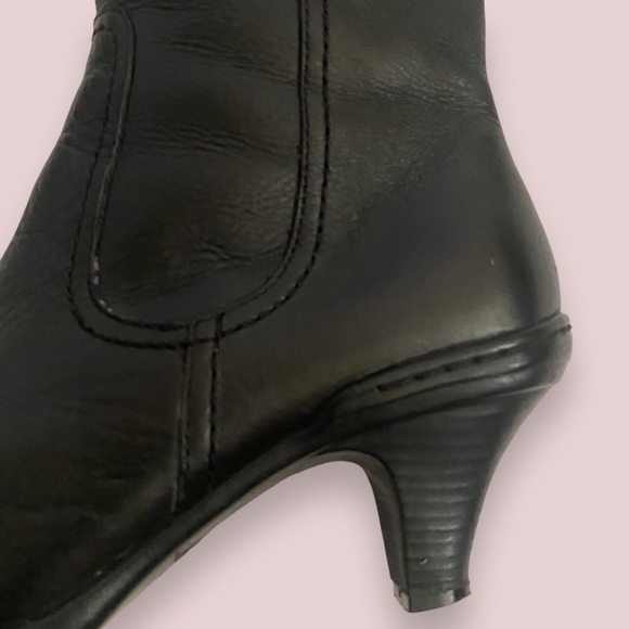 GNW Black Leather Button Side Boot Vintage Inspired SZ 6 - Picture 10 of 13